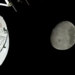 artemis-ii-astronaut-tells-trump-what-communication-blackout-was-like:-‘i-said-a-little-prayer’