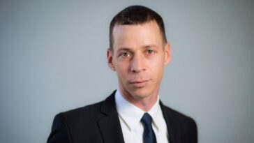 journalist-who-first-broke-missing-airman-scoop-steps-forward-after-trump’s-jail-threat-—-vows-to-‘protect-sources’