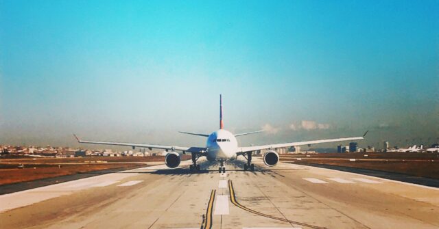 europe-energy-crisis:-italian-airports-begin-rationing-jet-fuel