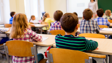 department-of-education-investigates-massachusetts-school-district-over-transgender-bathroom-policy