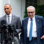 midterm-alarm-bells:-democrats-face-steep-favorability-deficit-despite-election-gains