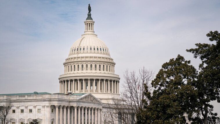 reporter’s-notebook:-why-trump-may-not-be-able-to-force-congress-back-over-the-dhs-shutdown