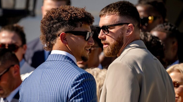 travis-kelce-and-patrick-mahomes’-steakhouse-blasted-over-$650-dinner:-‘the-worst’