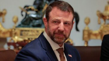 watch:-trump’s-new-dhs-head-off-to-blistering-start,-considers-crippling-sanctuary-cities’-international-airports