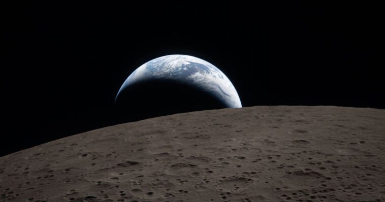 nasa-astronauts-share-incredible-images-of-the-moon