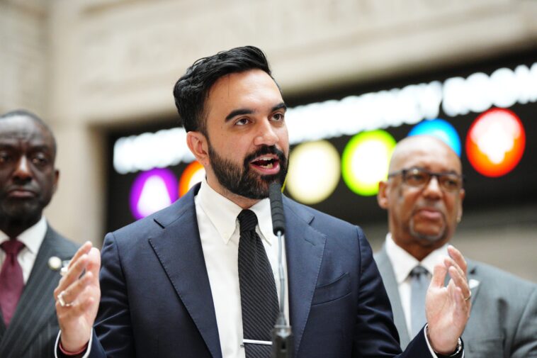 mamdani-throwing-first-100-days-celebration-—-and-thousands-of-nyc-teachers-are-invited