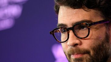 dems-are-scrambling-to-campaign-with-terrorist-groupie-who-says-america-‘deserved’-9/11