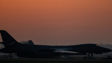 trump-hails-‘golden-age-of-the-middle-east’,-suggests-us.-can-make-‘big-money’-at-strait-of-hormuz