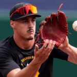 pirates-agree-to-massive-contract-extension-with-19-year-old-phenom