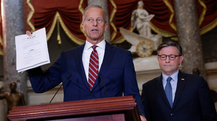 gop-infighting-replaces-clash-with-dems,-derails-path-to-end-historic-dhs-shutdown