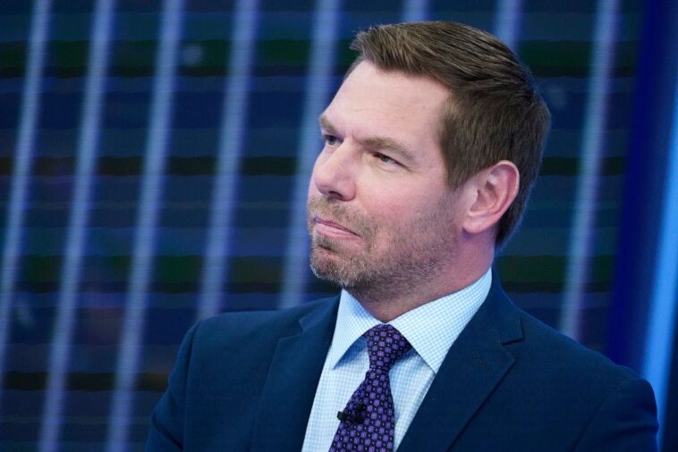 swalwell-dogged-by-misconduct-accusations,-calls-to-exit-governor’s-race