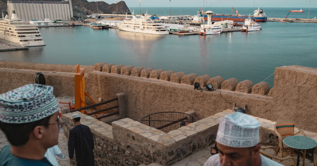 reports:-iran-blocks-traffic-in-strait-of-hormuz-over-israeli-strikes-in-lebanon