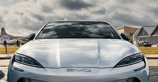 brazil-blacklists-chinese-ev-giant-byd-for-slave-labor-conditions-at-factory