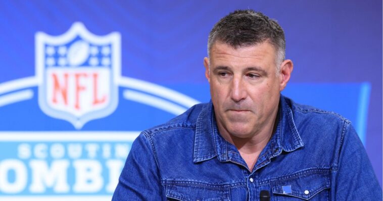 married-nfl-coach-caught-with-female-reporter-a-week-after-insulting-a-player-for-his-christian-faith