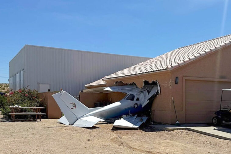 small-plane-crashes-into-side-of-arizona-home-after-veering-off-airport-runway,-leaving-2-people-hospitalized