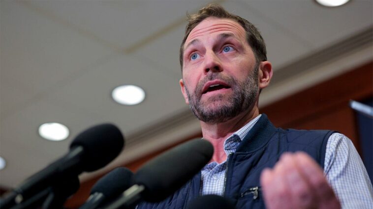 democratic-lawmaker-warns-he’s-‘taking-names,’-creating-list-of-people-who-need-to-be-held-accountable