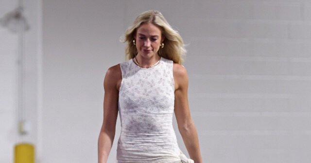 wnba-star-sophie-cunningham-makes-stunning-si-swimsuit-debut