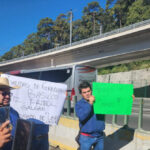 mexican-truckers,-farmers-block-country’s-highways-demanding-safety