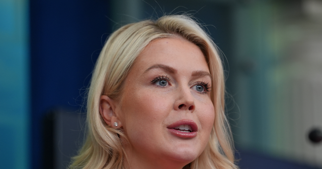 watch-live:-karoline-leavitt-holds-white-house-press-briefing