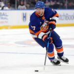islanders’-tony-deangelo-expected-to-return-from-lower-body-injury