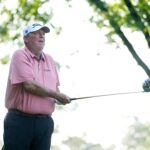 mark-calcavecchia-kicked-out-of-masters-grounds-—-for-using-his-phone