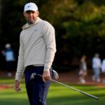 scottie-scheffler-betting-odds-dip-as-masters-field-closes-gap