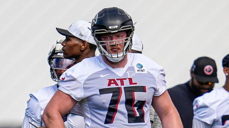 falcons-lineman-kaleb-mcgary-suddenly-retires-at-31-after-missing-last-season-with-injury,-agent-says