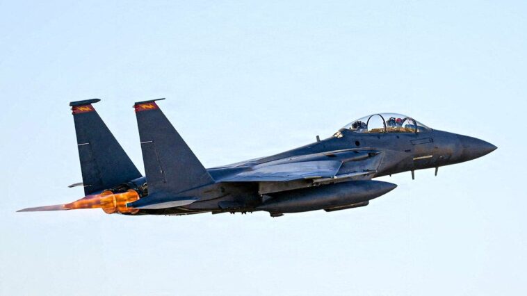 what-happens-when-a-fighter-pilot-ejects?-inside-the-split-second-escape-after-f-15e-hit-over-iran