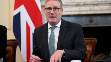 keir-starmer-lashes-out-at-trump,-putin-as-uk-energy-bills-skyrocket:-‘i’m-fed-up’