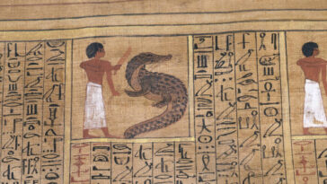 archaeologists-discover-3,000-year-old-egyptian-scrolls