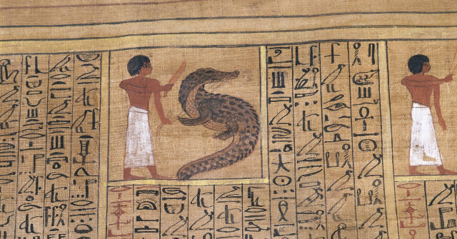 archaeologists-discover-3,000-year-old-egyptian-scrolls