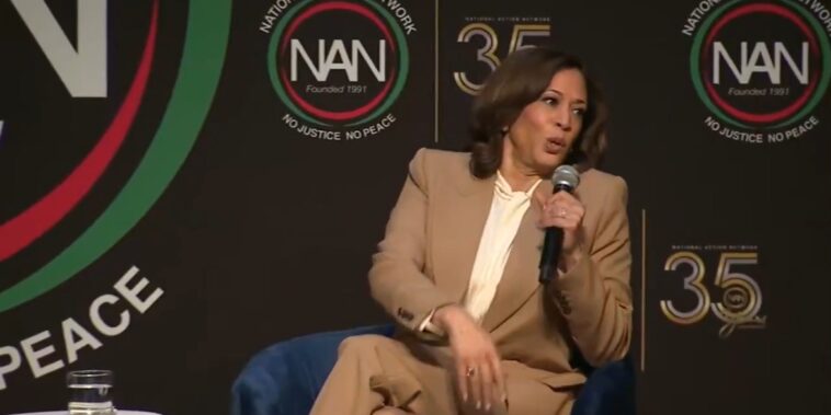 cringe:-kamala-harris-impersonates-president-trump-as-a-“mob-boss”-(video)