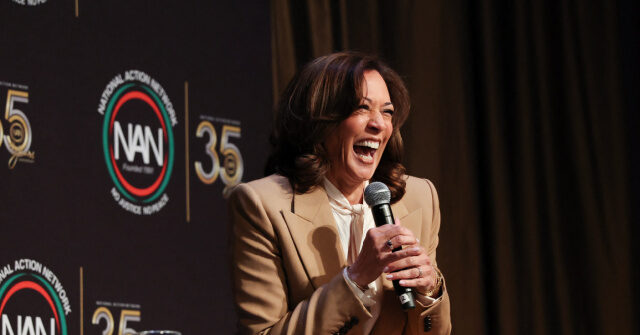 kamala-harris-accuses-trump-of-acting-like-a-‘mob-boss,’-does-a-bizarre-impression