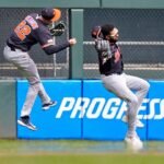 tigers’-parker-meadows-hospitalized-after-frightening-head-on-collision-with-teammate-riley-greene