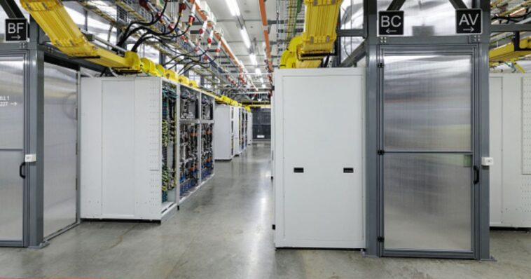 voters-oust-half-of-missouri-city-council-for-greenlighting-$6,000,000,000-ai-data-center