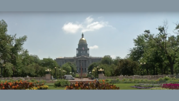 business-leaders-in-blue-colorado-panic-as-nearly-100-companies-flee-the-state-for-greener-pastures