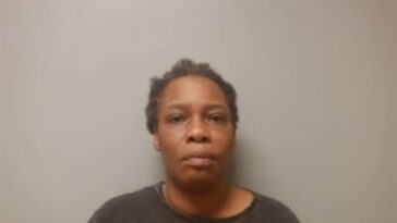 arkansas-woman-jailed-after-refusing-to-return-nearly-$20k-she-was-mistakenly-paid-to-her-employer:-police