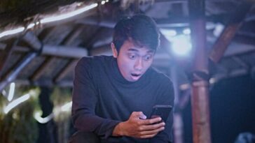 indonesia-threatens-youtube-for-violating-ban-on-social-media-for-teens