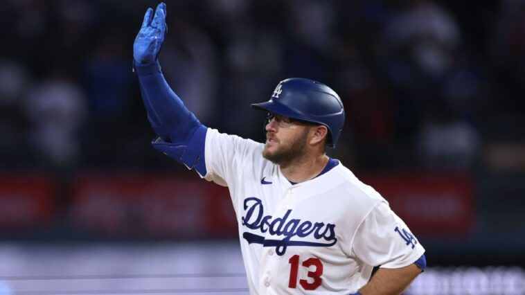 dodgers’-muncy-caps-3-hr-night-with-walk-off-shot