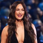 kacey-musgraves-details-‘craziest’-ufo-experience-she-had-on-a-flight-from-texas-to-tennessee