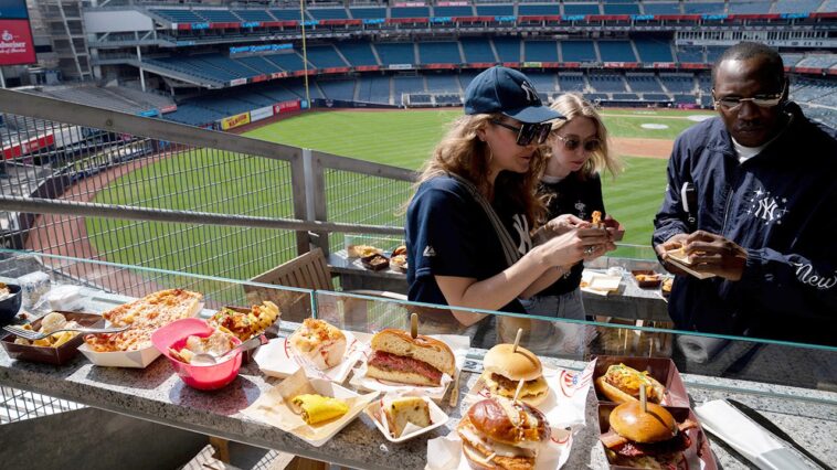 yankees-fans-swarm-viral-‘fried-chicken’-ice-cream-as-$10.99-dessert-vanishes-in-one-inning