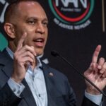 hakeem-jeffries-tells-activist-audience-dei-is-explicitly-written-into-constitution