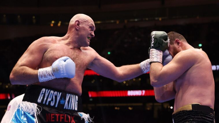 fury-dominates-makhmudov,-calls-out-joshua