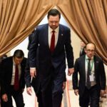 breaking:-us,-iran-exit-face-to-face-negotiations-with-no-deal
