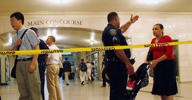 police-shoot-machete-wielding-man-after-3-stabbed-at-grand-central-terminal-in-nyc