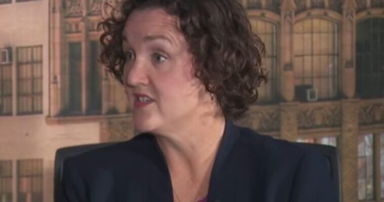what’s-in-california’s-water?-katie-porter,-another-california-democrat-governor-candidate,-is-haunted-by-serious-abuse-allegations
