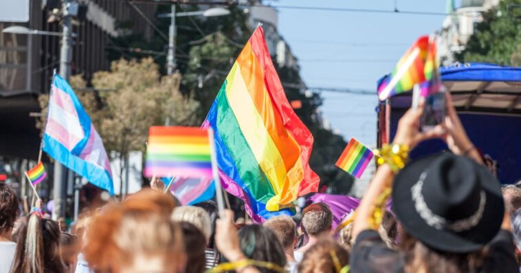 lgbt-activists-rage-after-coffee-chain-removes-its-rainbow-flags