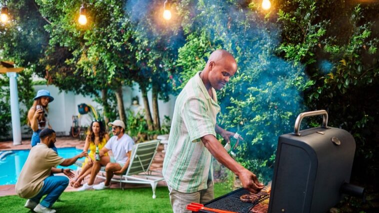 from-patio-furniture-to-lawn-equipment:-save-up-to-72%-on-outdoor-deals