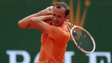 atp-hits-medvedev-in-wallet-for-smashing-racket