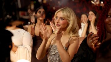 woke-mob-turns-against-woke-pop-star-after-‘insensitive-and-islamophobic’-concert-moment